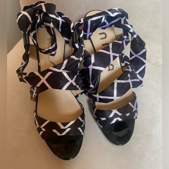 Unisa satin strap heels - Picture 3 of 6